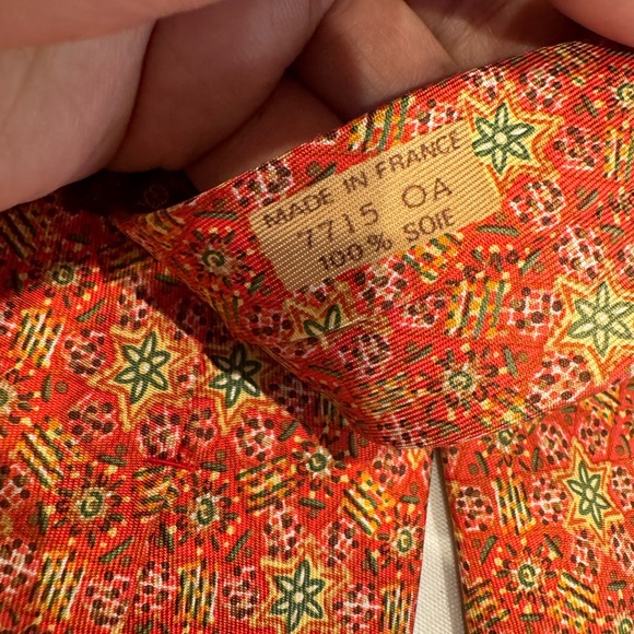Authentic Hermes men’s silk necktie - Picture 5 of 5